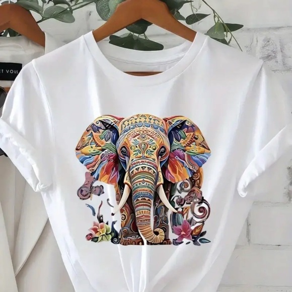Elephant Graphic Tee Shirt Colorful White Cotton Women's Plus Size XL - Picture 1 of 8